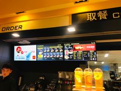 门面-麦当劳(世界城广场店)