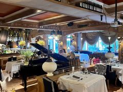 -火车头法国西餐厅