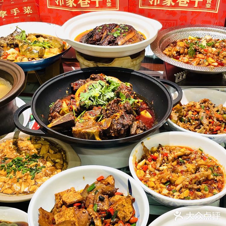 下高铁西站边上这家…江西小炒真便宜好吃！！