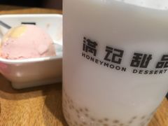 -满记甜品(岭南新天地店)