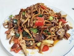烟笋腊肉钵-新新湘菜馆(新中街二条店)