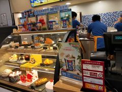 面包甜点陈列柜-DQ·蛋糕·冰淇淋(新佳丽店)