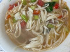 -三江源美食城