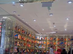 -VENCHI 闻绮(北京国贸商城店)