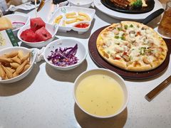 -汤姆家的牛排意面披萨(融创茂店)