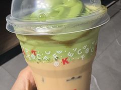 抹茶雪顶咖啡-肯德基(烟台万象汇店)