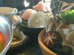 -湊湊火锅·茶憩(新中关购物中心店)