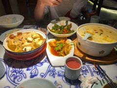 -卢大鲜鱼头捞饭(美利广场店)