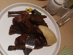 -亮马河饭店翠雅咖啡厅