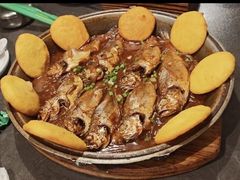 -五谷丰登农家院·地道胶东菜·海鲜烧烤(威海店)