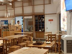 大堂-小满手工粉(上海月星环球港店)