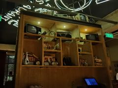 -70后饭吧(府河街店)