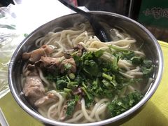 鸡汤-齐记土鸡米线