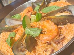 西班牙风情海鲜饭-Brut Eatery悦璞食堂(建国东路店)