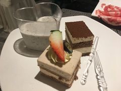 -梅园国际大酒店·自助餐厅(光明港店)