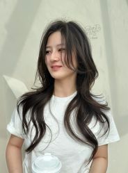 -SALON DE VANHADA