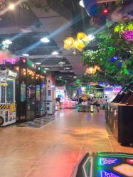 -菲菲羊乐园(临平银泰城店)