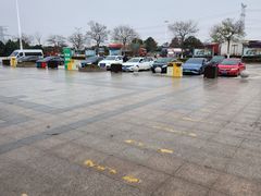 -八仙台服务区-停车场