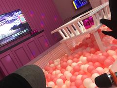 -范特西FANTASY量贩式KTV(民主广场店)