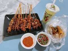 -乔岩保应烧烤店