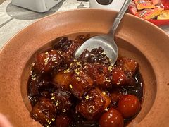 中华红烧肉-大中华酒楼·主席武昌鱼·武汉美食地标(江汉路步行街店)