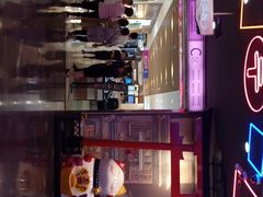 -i.t(湖滨银泰in77店)