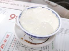 -仁信双皮奶(东川路店)