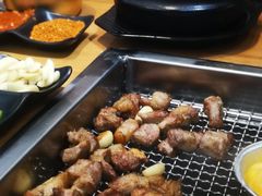 -肉甲韩国木炭烤肉(新壹街1店)