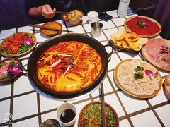 -贰回巷火锅馆(钟楼店)