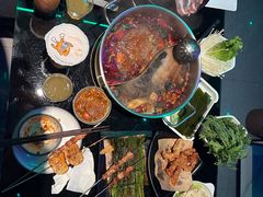 -唯爱KTV聚会餐厅(仙林东城汇店)