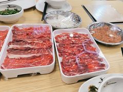 -杨老板·海鲜集市火锅·鲜切牛肉(中防万宝店)