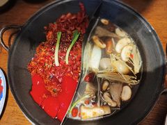 -萍姐火锅·公路夜市(武汉首店)
