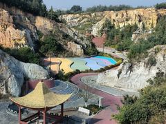 -彩色沙林风景区