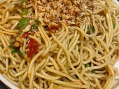 酸爽凉面-二孃鸡爪爪(东风路总店)