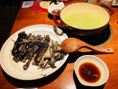 -黑鸡小馆(金源店)