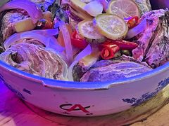 高压锅生蚝-南极·小龙虾·湘式拌饭(南街店)