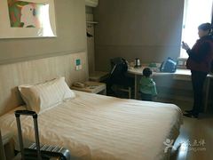 -锦江之星(西安大雁塔小寨地铁站店)