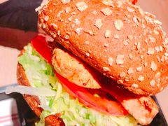 -The Habit Burger Grill 哈比特汉堡(复兴soho店)