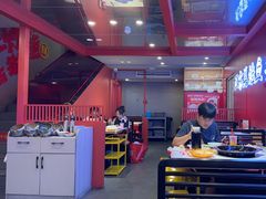 -何师傅美蛙鱼头(汉街店)