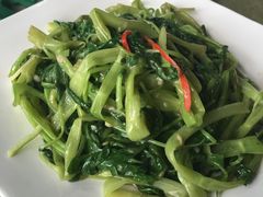 -荷香居(洞企石路店)