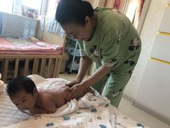 -爱月宝月嫂·育儿嫂(哈尔滨总店)