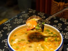 海鲜疙瘩汤-旺角小渔村(二马路店)
