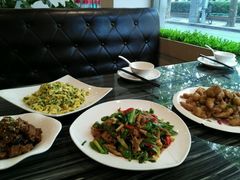 -华航饭店(华馨小区店)