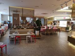 大堂-西贝莜面村(上海百联西郊店)