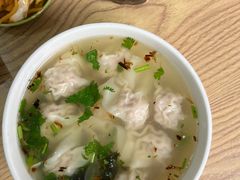 -石门侯·石门馄饨侯(革新北街店)