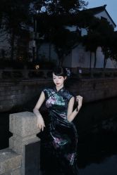 -一揽芳华汉服旗袍体验馆(拙政园店)