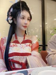 -一揽芳华汉服旗袍体验馆(拙政园店)