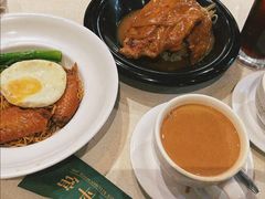 烧肉拼叉烧饭-和平馆·地道港澳茶餐厅(西门口店)