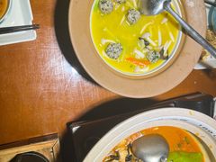 -魏铭鱼头捞饭(晋阳路店)