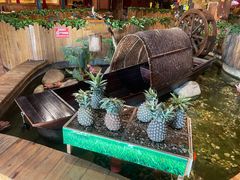 -老滇山寨•云南特色菜•地方菜•民族风情歌舞表演(金碧店)